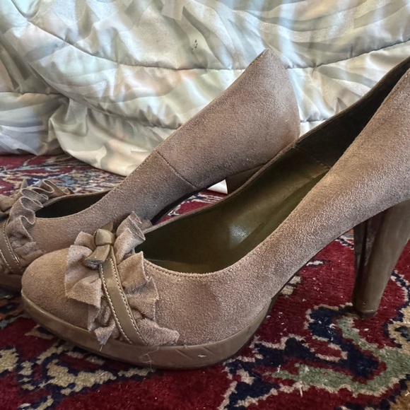 OSVALDO ROSSI | Women's Tan Heels - Picture 2 of 5